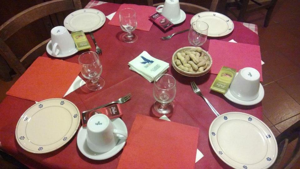 Agriturismo Tre Santi Villa Padula Bagian luar foto